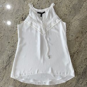 Women’s White House Black Market sleeveless dress shirt